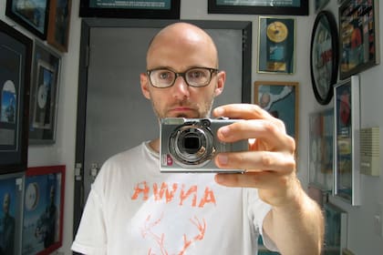 Su álbum de 1999 cambió las reglas del juego y vendió más de 12 millones de copias. Pero en un fragmento de su nuevo libro de memorias, el productor relata por qué originalmente pensó que sería el fin de su carrera