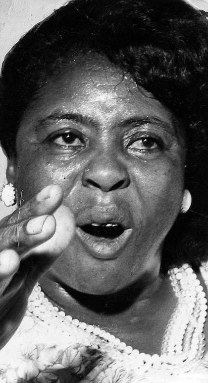 Su famosa frase, “Estoy harta y cansada de estar harta y cansada” (I’m sick and tired of being sick and tired), fue pronunciada durante un discurso en Harlem, Nueva York, el 20 de diciembre de 1964