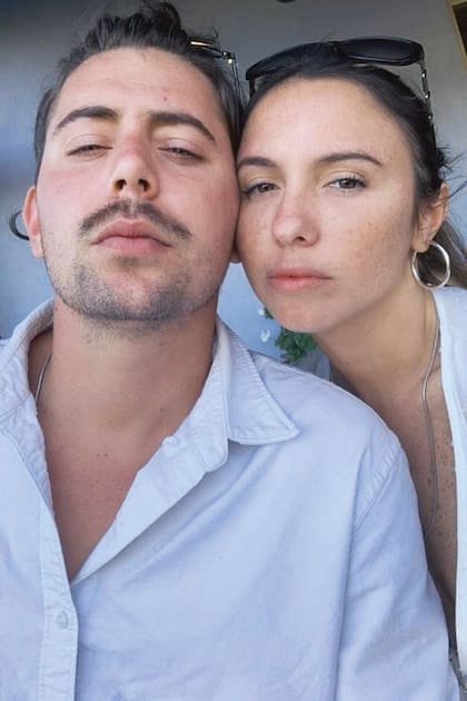 Su hijo Carlos Diego y su mujer, Maggie de Elizalde, esperan su primera hija para marzo y la llamarán Venus.