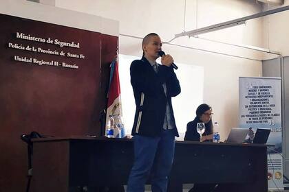 Su investigación empezó en Rusia como un trabajo periodístico y logró conocer el interior de ese negocio criminal; alertó sobre la situación local