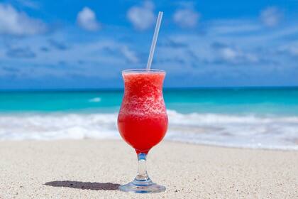 Su preparación es sencilla y rápida, ideal para incorporarlo a la rutina diaria como un desayuno equilibrado (imagen ilustrativa)