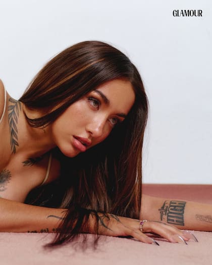 Su presencia en la revista causó furor entre sus seguidores (Foto: Instagram @mariabecerra)