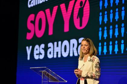 Su presencia es cada vez más frecuente, aunque persiste la desigualdad en aspectos como la retribución por las ponencias