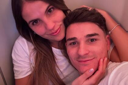Su relación se consolidó en 2022 cuando Julián jugaba en River Plate