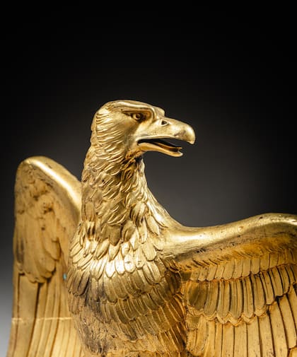 La insignia del águila de bronce simboliza la más alta distinción otorgada por Napoleón