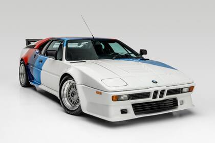 Subastan un espectacular BMW M1 que perteneció al fallecido actor Paul Walker, protagonista de la saga Rápidos y Furiosos