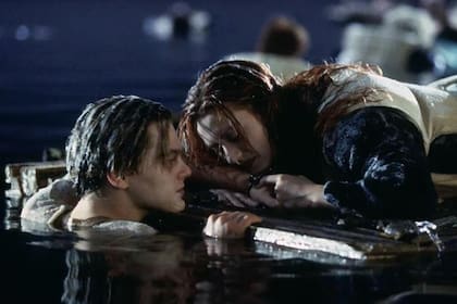 Subastaron por miles de dólares la puerta donde Jack y Rose se vieron por última vez en Titanic