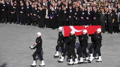 Suben a 38 los muertos por las bombas que estallaron en el centro de Estambul