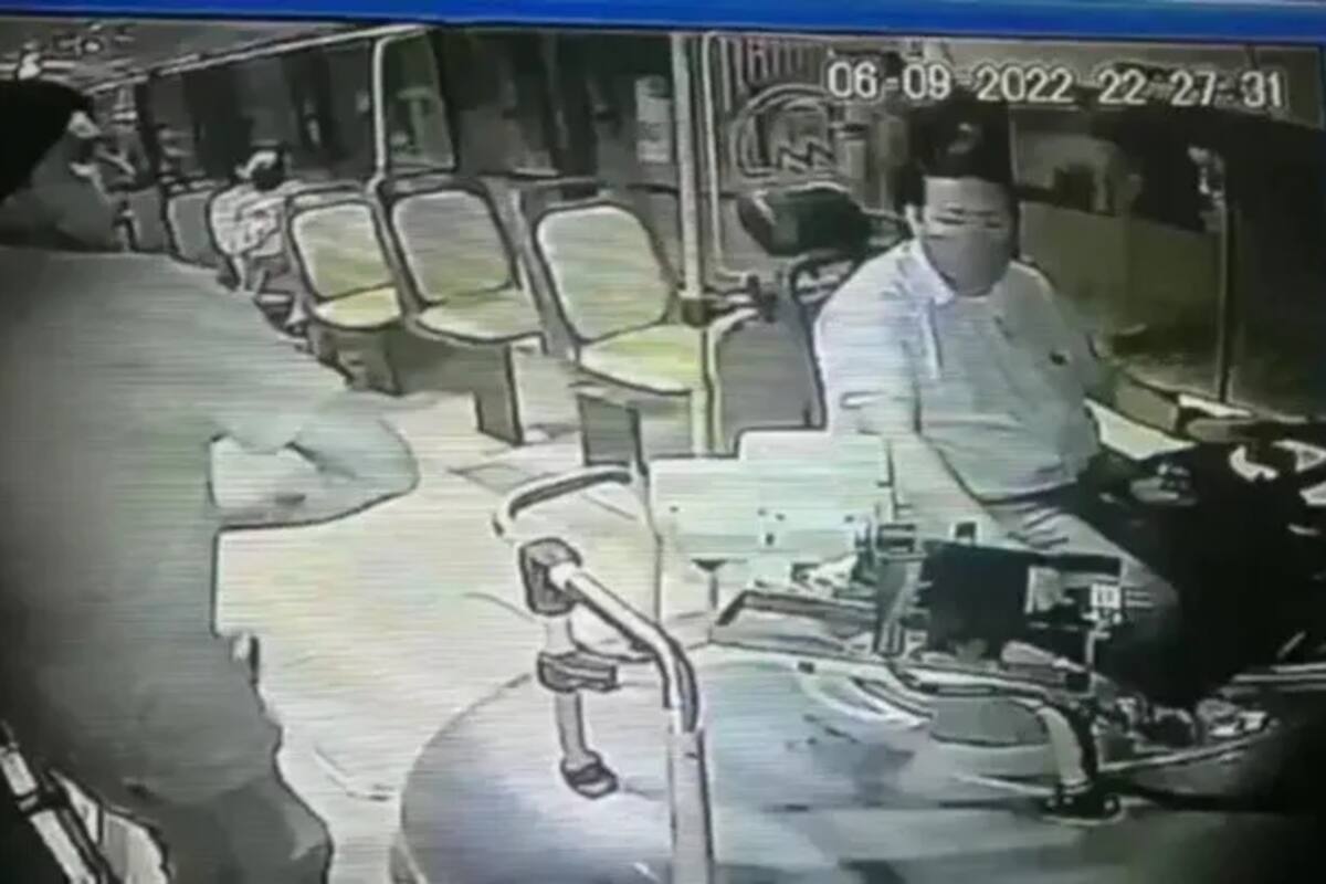 Subió a un colectivo y lo prendió fuego con los pasajeros a bordo