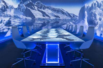 Sublimotion está ubicado en en el Hotel Hard Rock de Ibiza, España, y es uno de los más caros del mundo