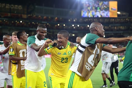 Sudáfrica celebra un gol contra Corea del Sur
