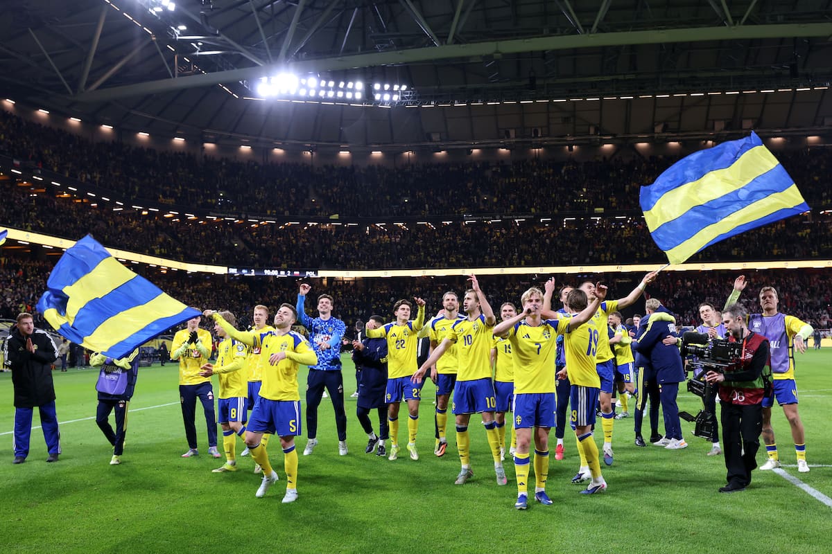 Suecia celebra la clasificación tras ganarle a Polonia en Solna, en un duelo electrizante (Photo by Michael Campanella/Getty Images)