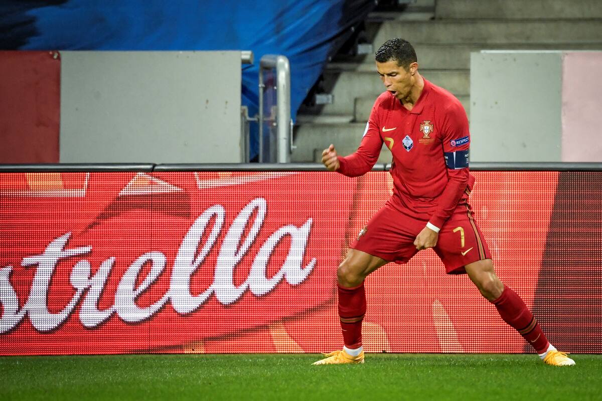 Suecia_Portugal UEFA liga de las naciones Ronaldo festeja un gol