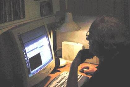 Víctor Sueiro comenzó a escribir su experiencia en el borde de la muerte para la revista Gente, pero terminó escribiendo un libro
