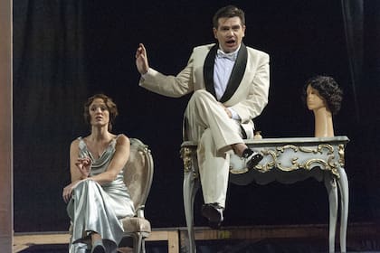 Sugerente y cargada de música compleja