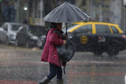 Suman 98,1 mm contra la media de 92,3; hubo precipitaciones en 15 de los últimos 22 días