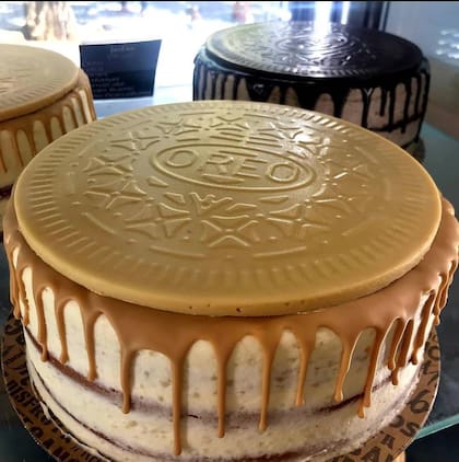 Sumaron la pastelería para facturar en los meses en que cae la venta de helados.