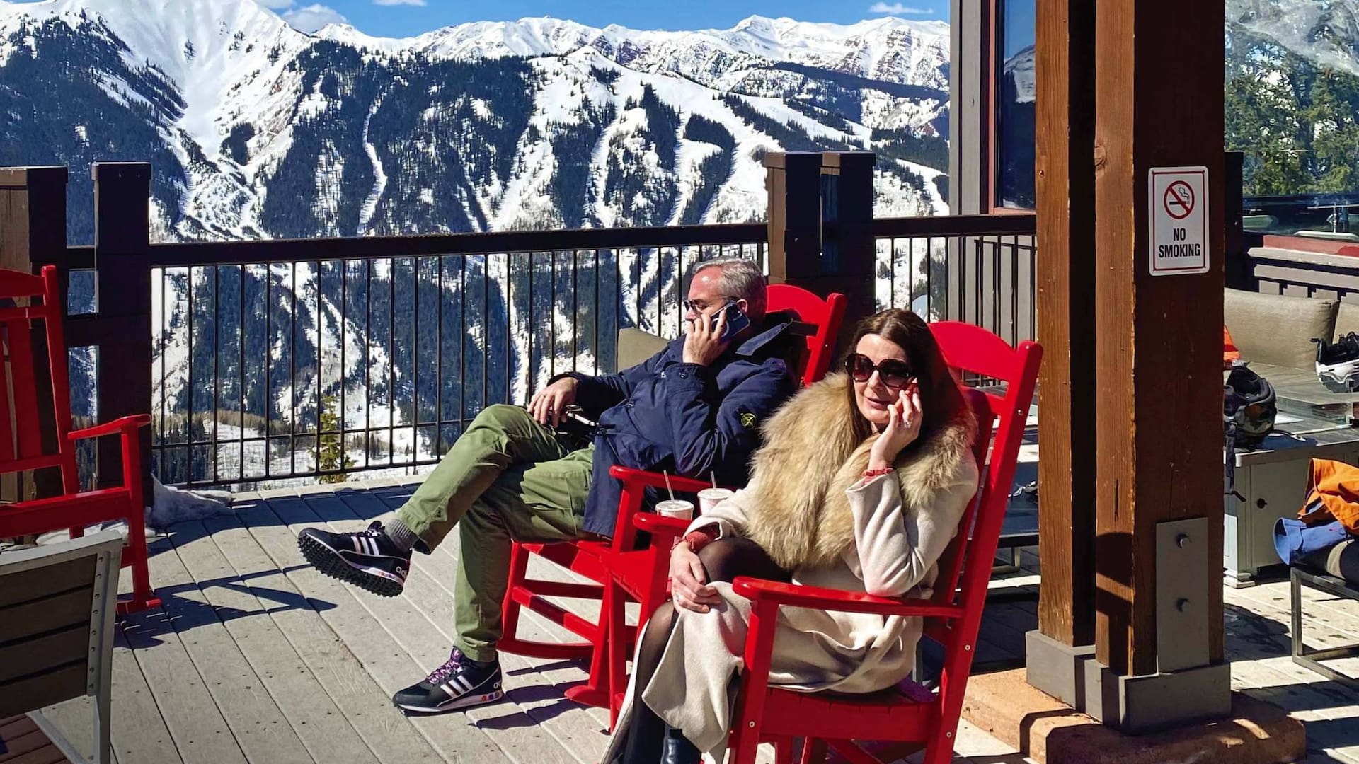 Sundeck, el parador icónico en la cumbre de Aspen Mountain, a 3.500 metros de altura.