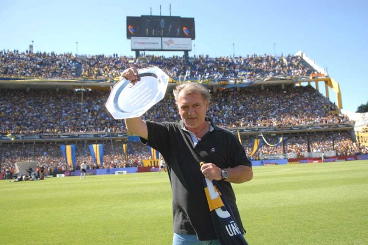 Suñé, en un homenaje que recibió en la Bombonera, escenario que marcó a fuego su carrera
