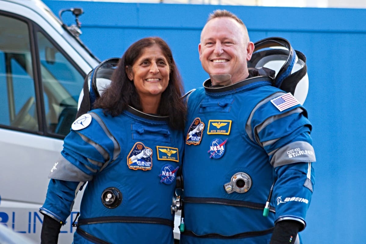 Sunita Williams y Butch Wilmore iban a bordo de la nave espacial Starliner de Boeing, pero las averías de la misma los retienen en el espacio