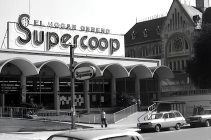 Supercoop fue la cadena pionera en supermercados a nivel nacional y llegó a tener más de 240 sucursales