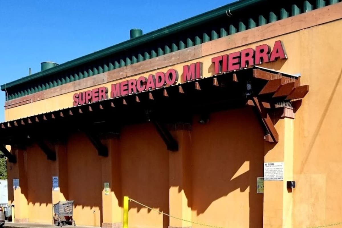 Supermercado Mi Tierra fue establecido en 1998 por una familia de origen latino