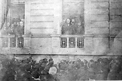 SUPLEMENTO ESPECIAL. A 200 AñOS dE SU NACIMIENTO