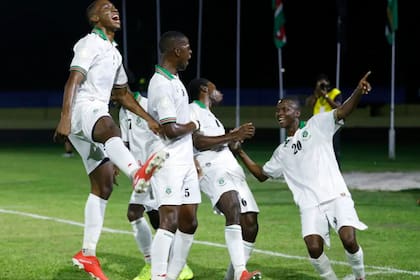 Surinam puede quedar fuera del repechaje intercontinental de FIFA (Concacaf)