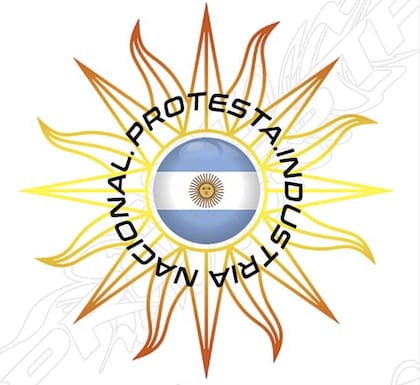 La primera colección de Protesta es "Industria Argentina"