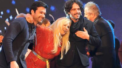 Susana Giménez junto a Guilherme Winter y Sergio Marone, protagonistas de Moisés y los Diez Mandamientos