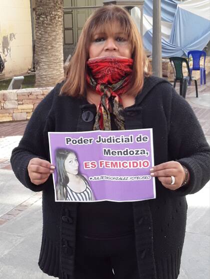 Susana González, madre de Julieta