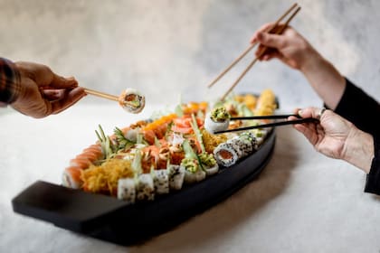 Helados, sushi y pizza, las franquicias que crecen en formato delivery