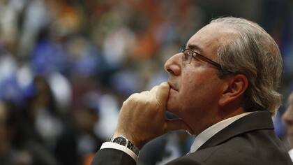 Suspenden de su cargo a Eduardo Cunha