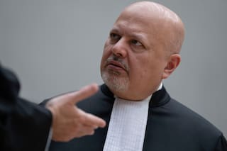 Suspenden del Colegio de Abogados británico a fiscal de la CPI que acusó a Netanyahu