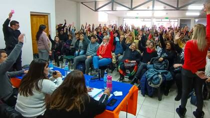 SUTE determinó un paro de 48 horas en Mendonza tras la finalización de las vacaciones de invierno