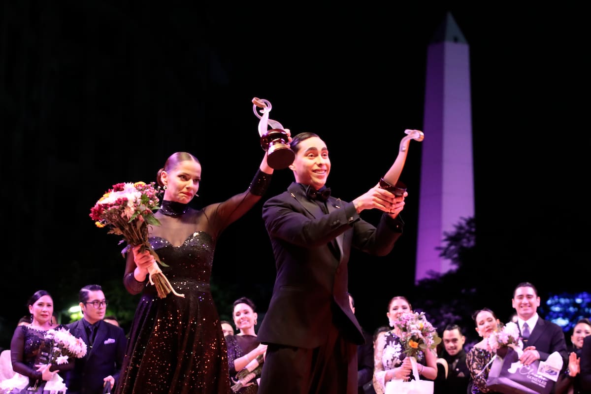 Suyay Quiroga y Jhonny Carvajal ganaron en la categoría Tango pista el Mundial de Tango 2023