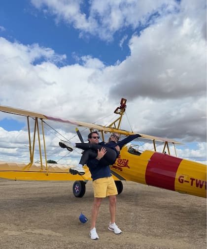 Sweeney compartió la experiencia junto a su pareja, Scooter Braun, quien definió la particular salida como una “noche de cita”. En sus redes sociales, ambos suelen mostrar distintas experiencias cargadas de adrenalina