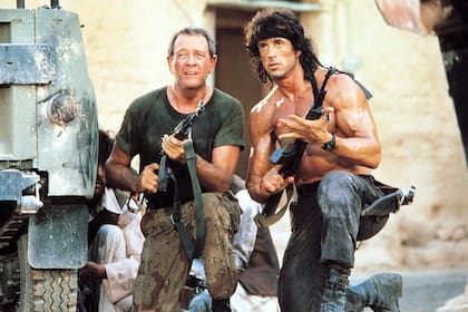 Sylvester Stallone y Richard Crenna en Rambo III, ambientada en las guerras afganas de los años 80