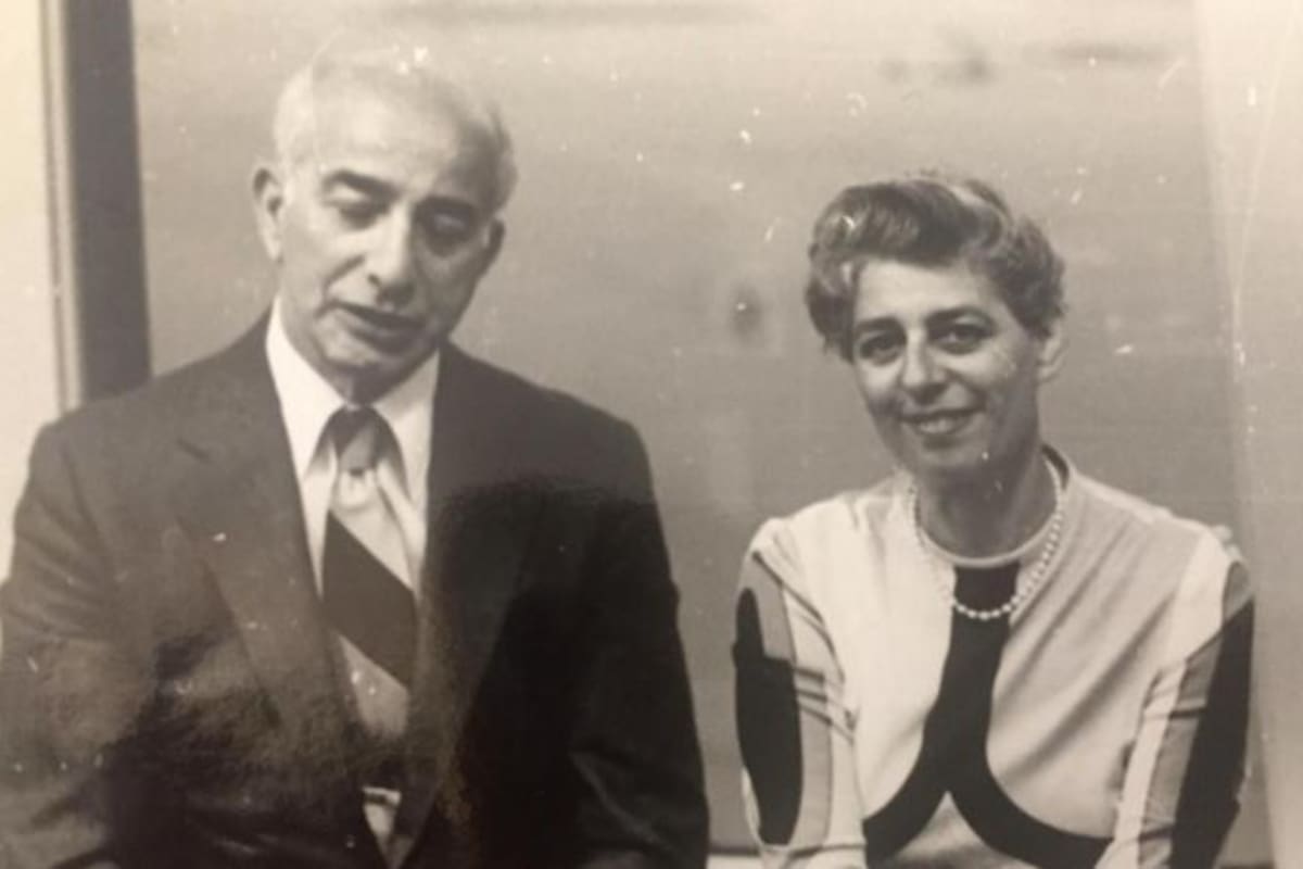 Sylvia Bloom y su esposo, Raymond Margolies.