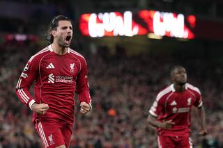 Szoboszlai pidió disculpas a los hinchas de Liverpool antes del duelo con el Psg