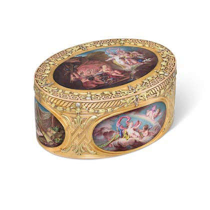 Tabaquera de sobremesa Luis XV de oro y esmalte punzón de Jean Formey, París, 1763, bisel firmado George Paris. Estimación: £250.000-350.000