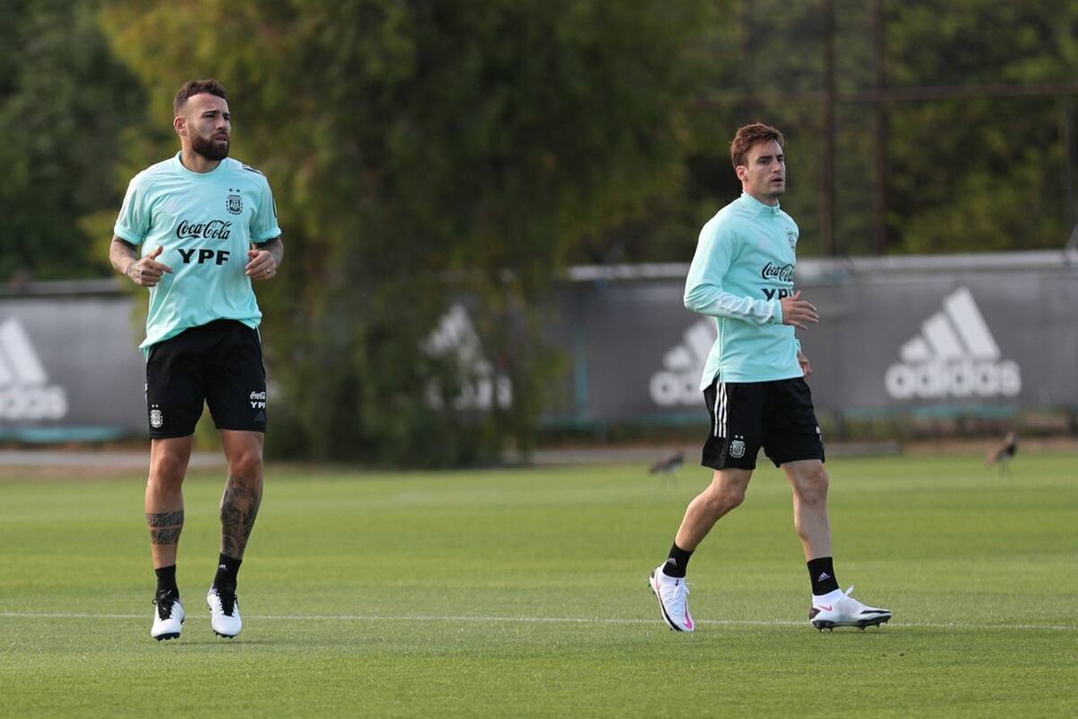 Tagliafico podría volver al lateral izquierdo frente a Perú tras no jugar por una molestia muscular ante Paraguay