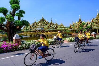 Tailandia, con 70 millones de habitantes, ha reportado 4261 casos y 60 muertes desde el comienzo de la pandemia de coronavirus