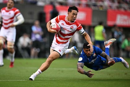 Takuro Matsunaga zafa de tackle volador de Monty Ioane; Japón empezó bien en Tokio, contra una Italia que venía entonada desde el Seis Naciones.