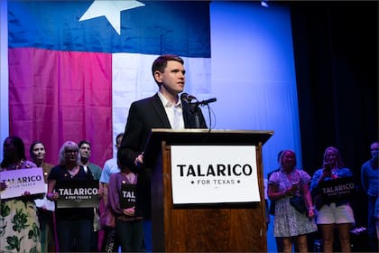 Talarico llamó a unirse "como texanos" para enfrentar lo que califica como un sistema político roto y corrupto