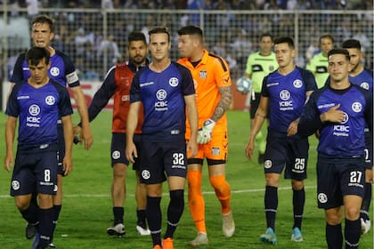 Talleres se fue de Tucumán con un 1-2 contra Atlético.