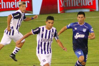 Talleres y Atlético Tucumán igualaron y por penales, el conjunto tucumano se quedó con el triunfo