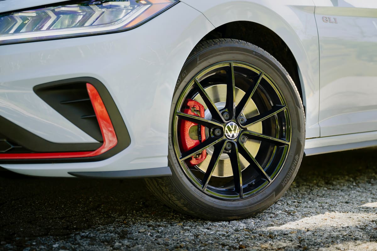 También luce un nuevo diseño en sus llantas