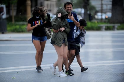 También preocupan las posibles ráfagas de viento en la Ciudad de Buenos Aires