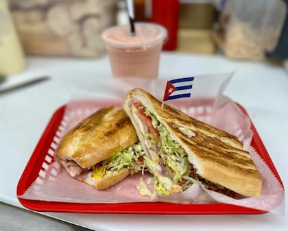 Tampa celebra el Día Nacional del Sándwich Cubano en agosto de cada año (Facebook/Cuban Express - Cuban Sandwiches)
